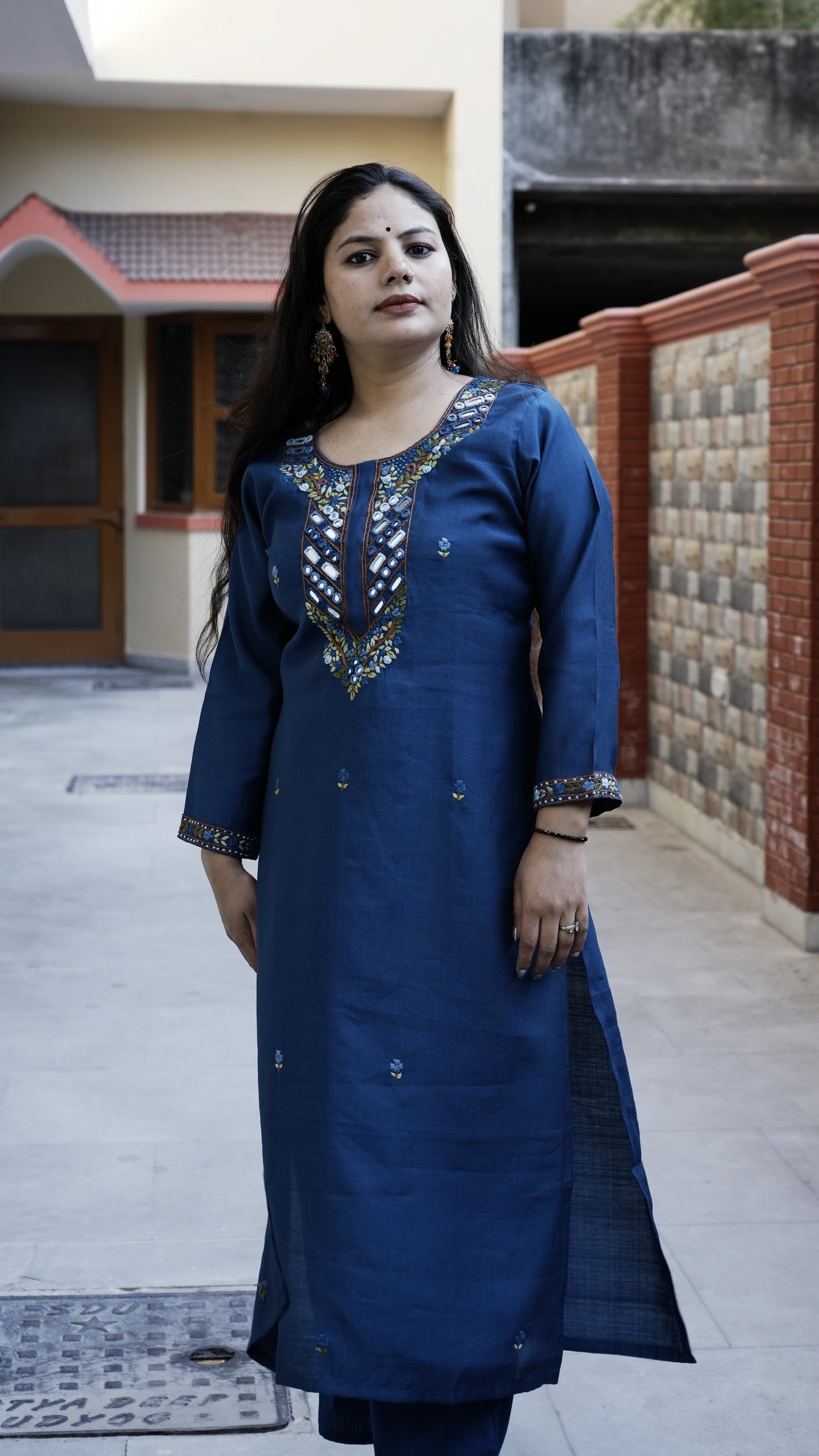 2 Piece Kurti & Pants In Cotton Silk Material With French Knot & Mirror Work Embroidery